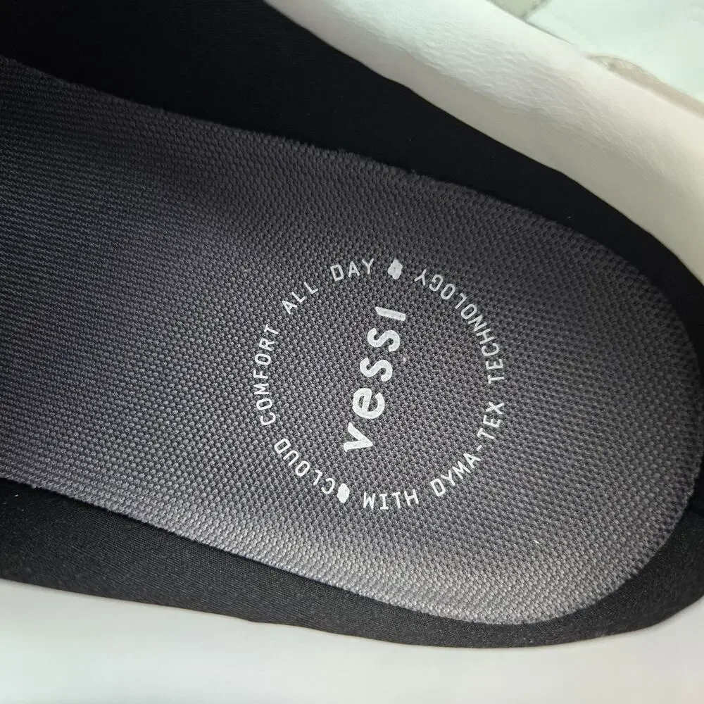 Vessi Soho Sneaker Womens Size 11 Waterproof Shoes Casual White Quartzite